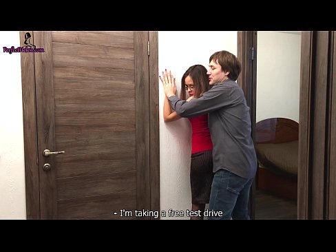 ❤️ Bidh Sexy Realtor gu ciallach a’ lasadh a pugan is a’ fucks fhad ‘s a tha i a’ reic an àros aice - Krempai ❤️  Porno  aig gd.moresexmovies.ru ❌️❤
